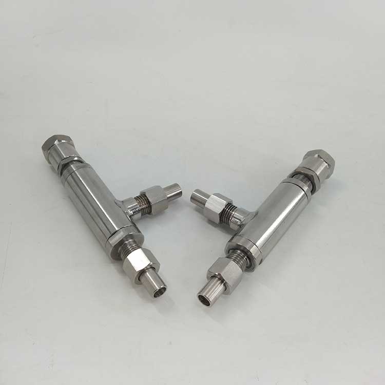 華豫供應(yīng)管道調(diào)壓GN22C\DN15泄壓閥